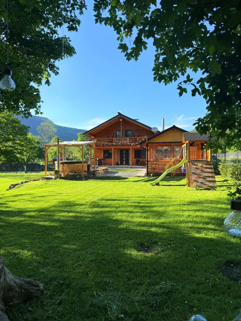 Cabana Mirajul Rimetea, la poalele Pietrei Secuiului