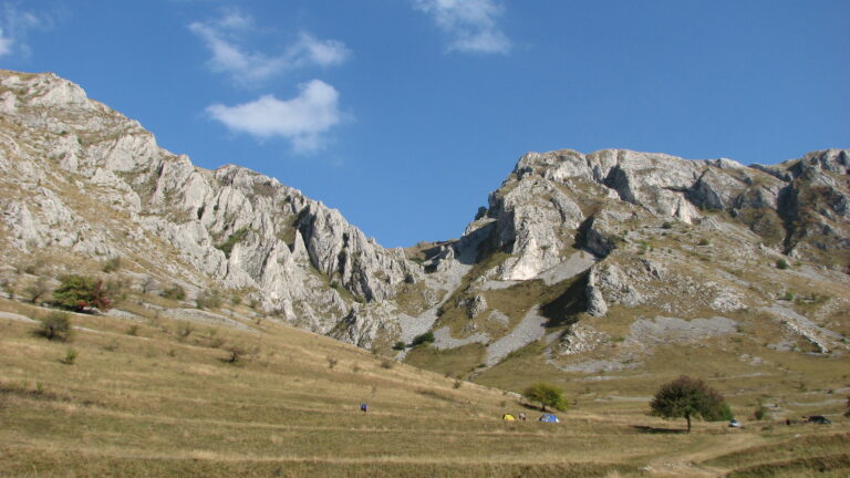 Peisaj din zona Rimetea, Munții Trascăului